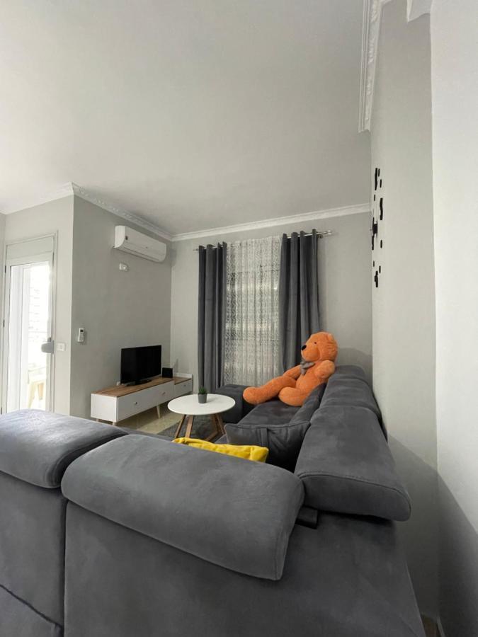 The Sunset Apartment Vlore Bagian luar foto