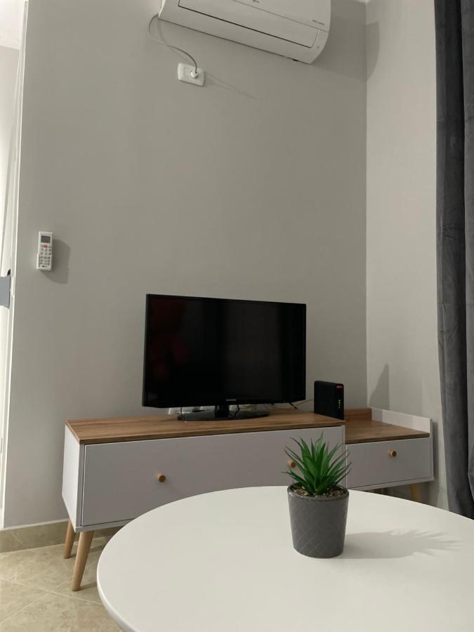 The Sunset Apartment Vlore Bagian luar foto
