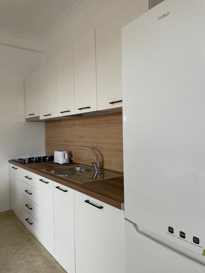 The Sunset Apartment Vlore Bagian luar foto
