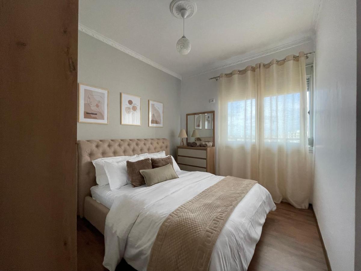 The Sunset Apartment Vlore Bagian luar foto