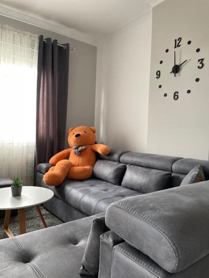 The Sunset Apartment Vlore Bagian luar foto