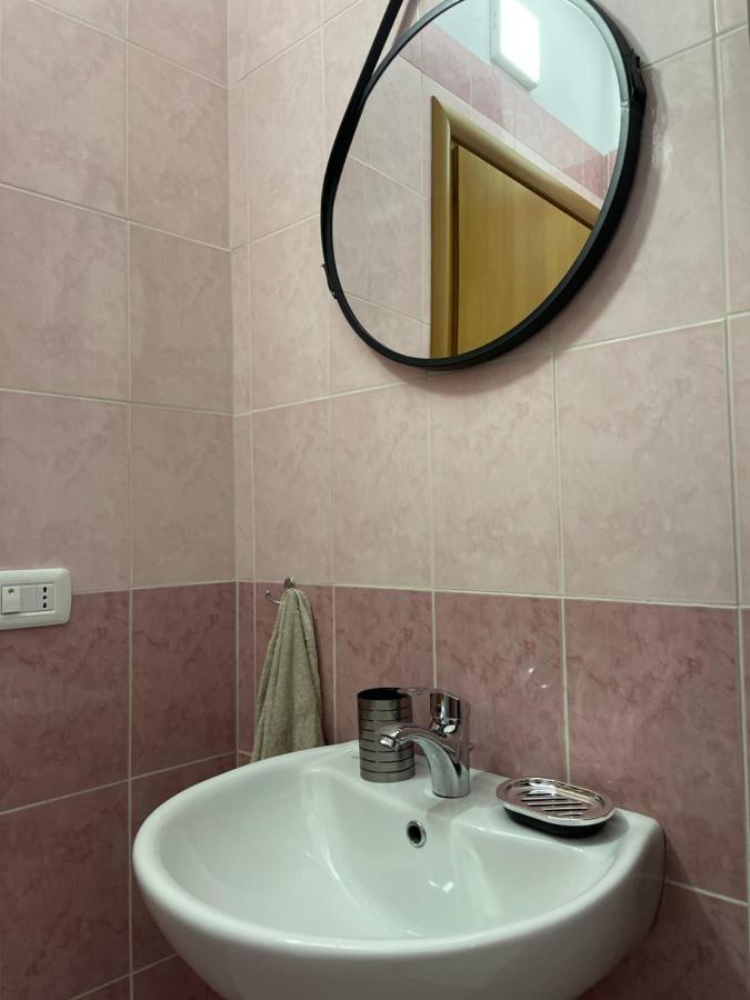 The Sunset Apartment Vlore Bagian luar foto