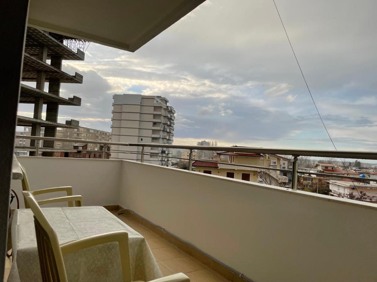 The Sunset Apartment Vlore Bagian luar foto