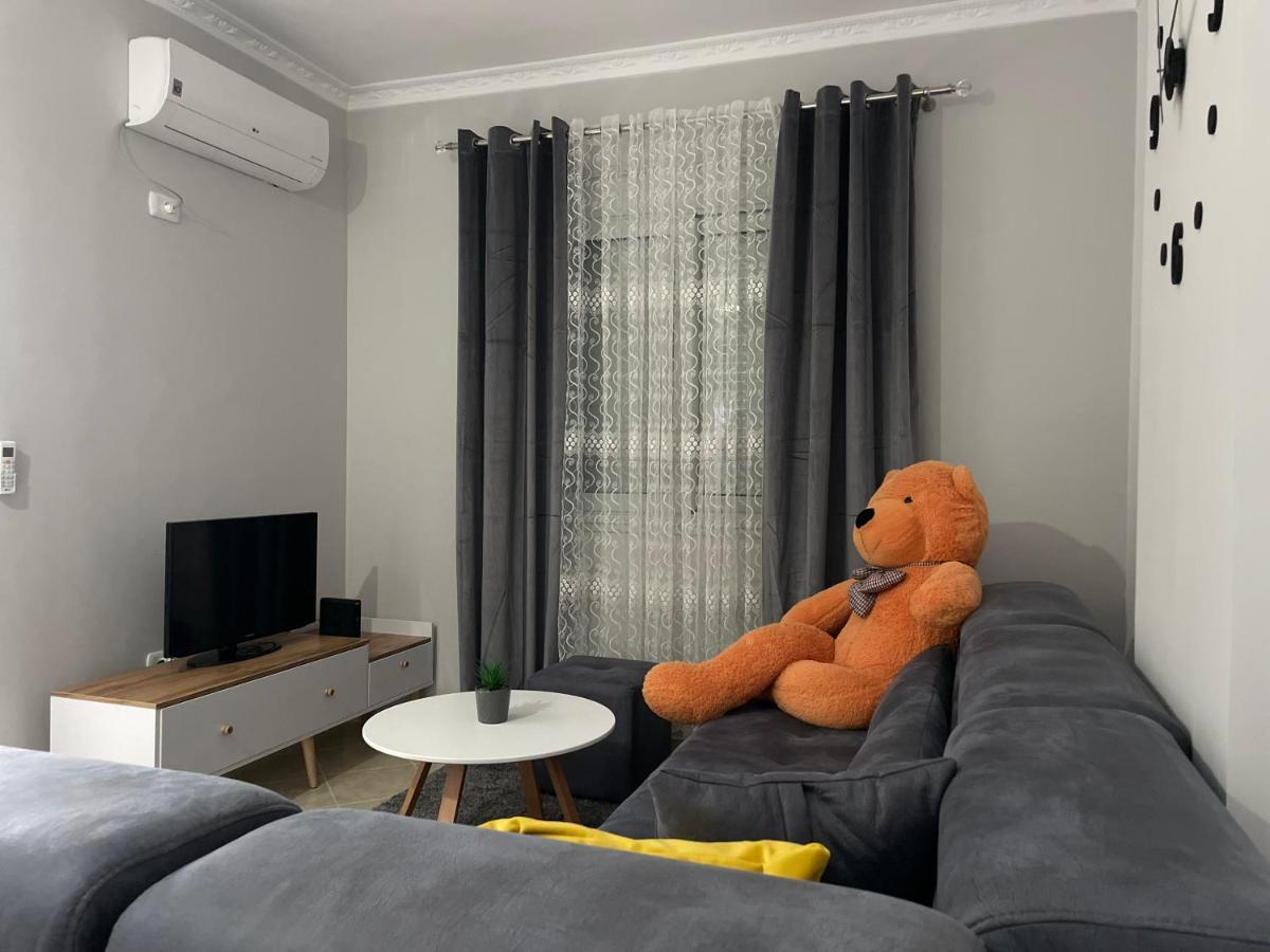 The Sunset Apartment Vlore Bagian luar foto